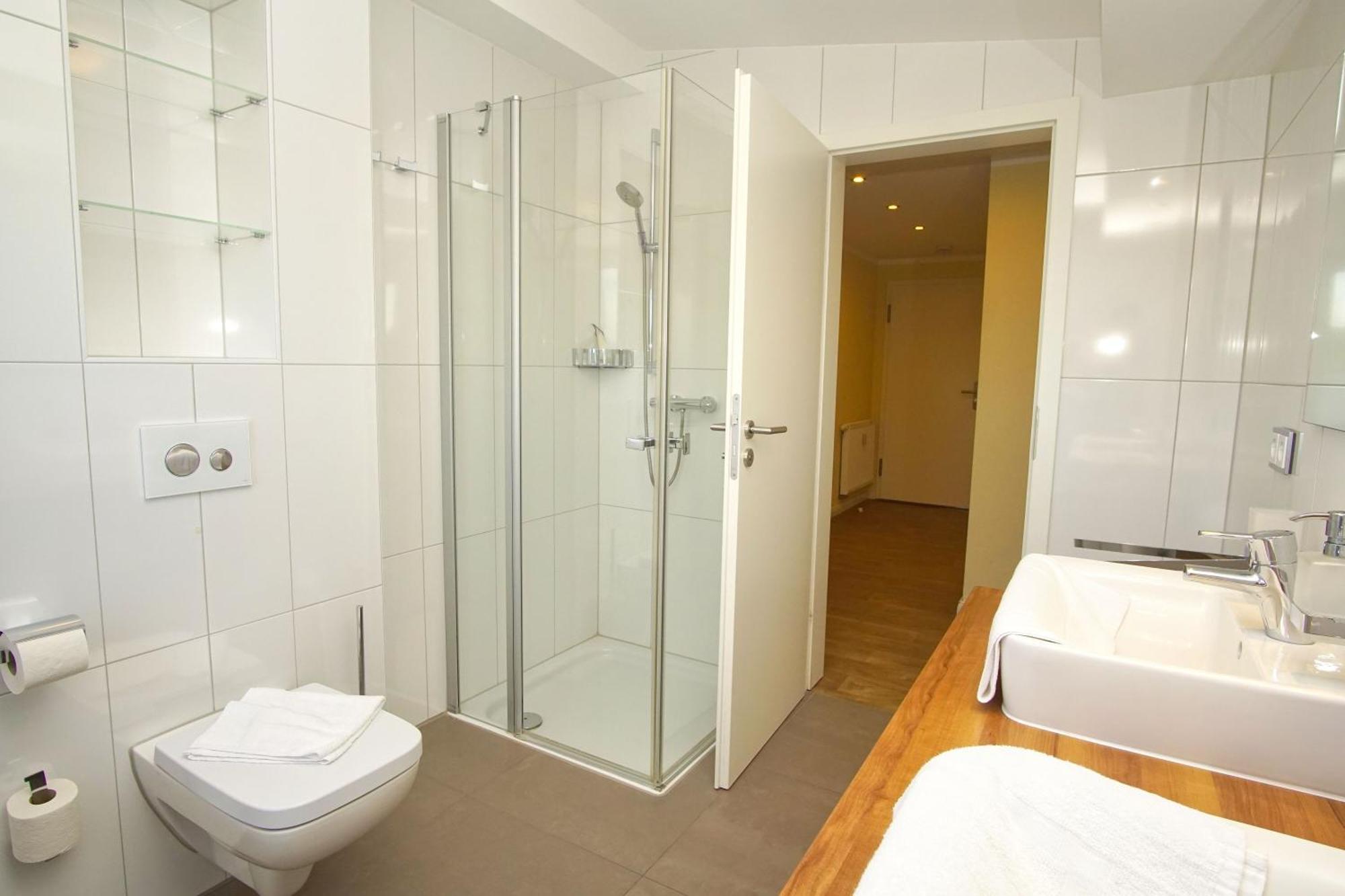 גוהרן Balkon, Gratis Nutzung Vom Ahoi Erlebnisbad Und Sauna In Sellin- Meeresblick Fewo 59 מראה חיצוני תמונה